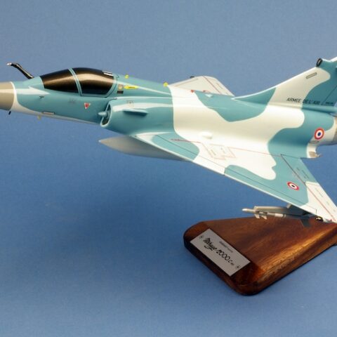 Mirage 2000 model kit